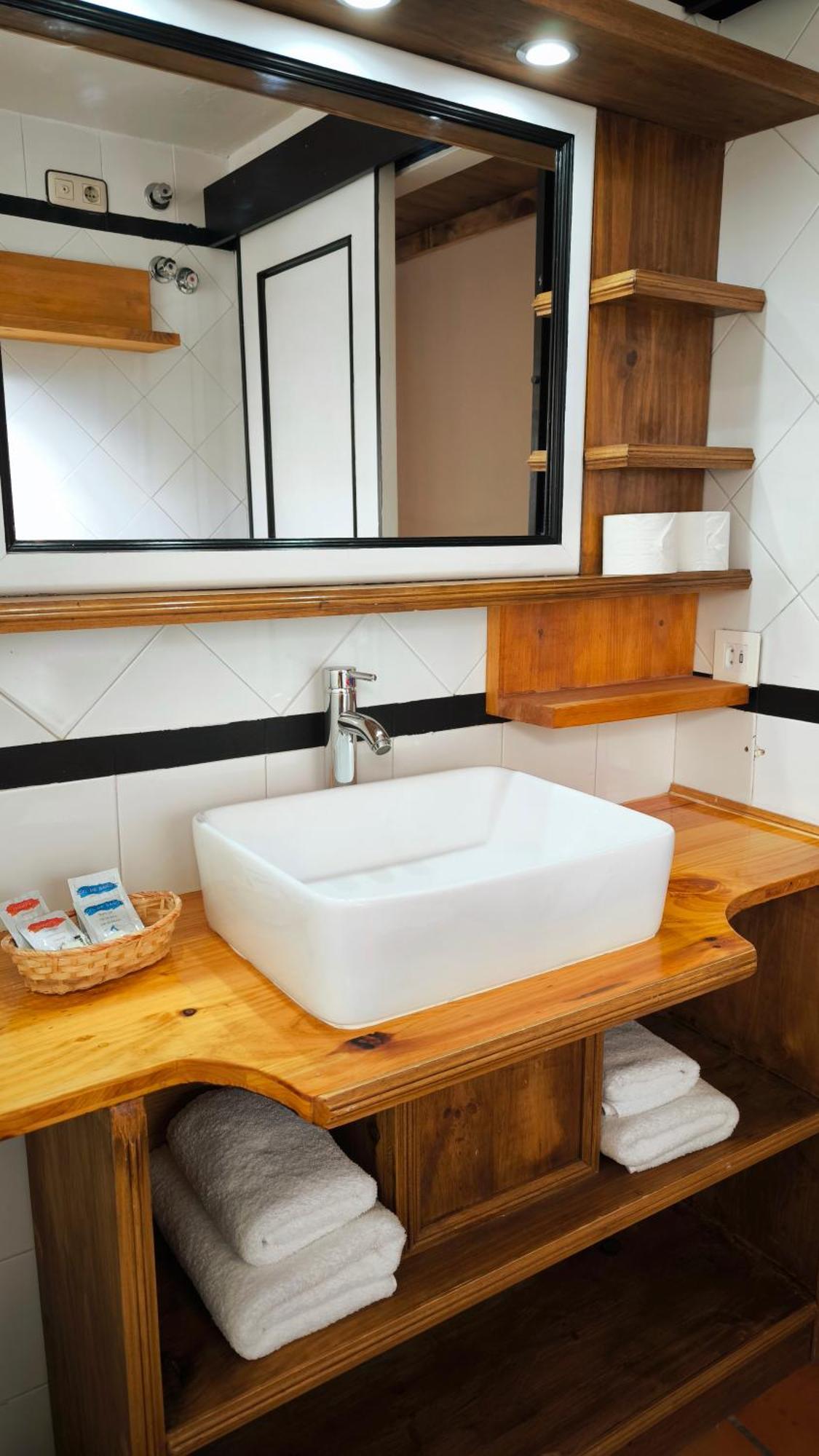 סיירה נבדה Apartamentos Montreal חדר תמונה